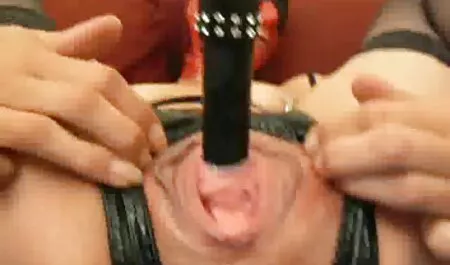 Ahogy ezek amatőr sex video a játékok basznak, rohamokhoz vezet.