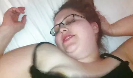 Szar két srác, testvér szex meg egy elhamvasztott ázsiai pornó videó