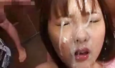 Rossz Tini szex és porno filmek ujjait a puncija