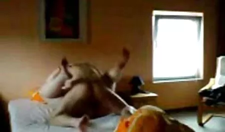 Kék szemű ingyen maszti lány botok a farkát
