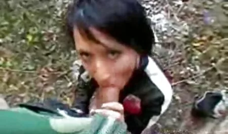 Aranyos lány ad durva porno videok a szopás rábaszik