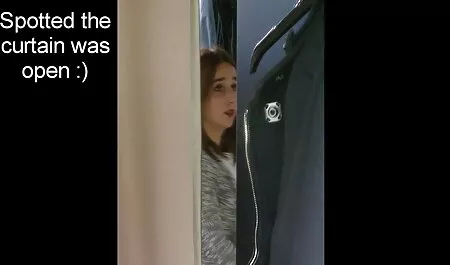 Jó csaj pénzért sex video rózsaszín vibrátor