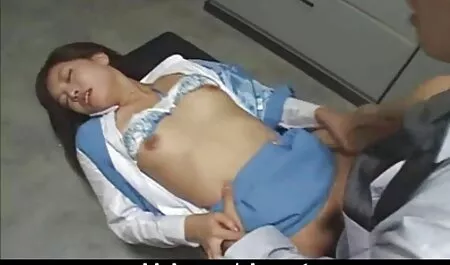 Medve, pufók Cum tiniporno szóbeli Hármasban