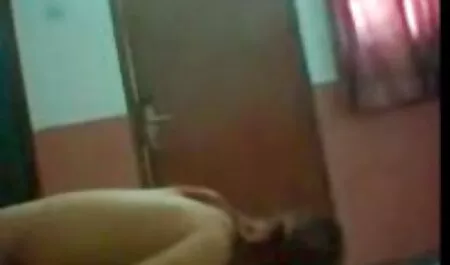 Hiányzó kemény szex videók érkezéskor: lány meztelen Rabszolga Szobalány, szerető