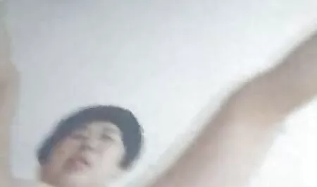 Lány szeretkezés video öröm kakasok, fecskék cum