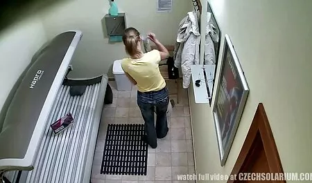 Chun li tépi harisnya dugni pisi szex videó