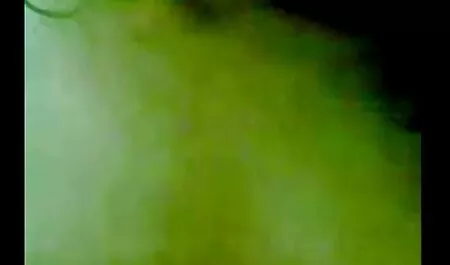 Aranyos tini forgatták szex videók apa lánya egy szabadtéri Orgia