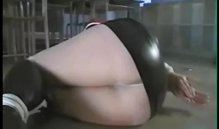 Tini ingyensexfilm tesz egy pimasz Szopás.
